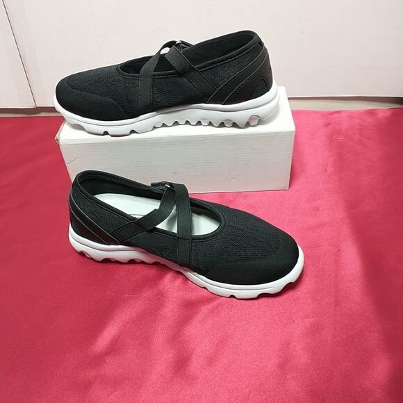 Propet Travelactiv Women's. SZ 8EE Mary Jane Black Casual Shoes - Picture 3 of 12